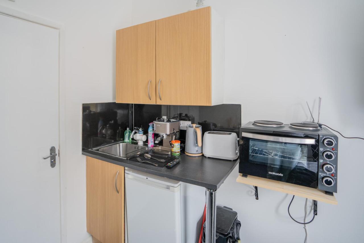 Small Private Studio Rooms In The Heart Of Angel Londra Exterior foto