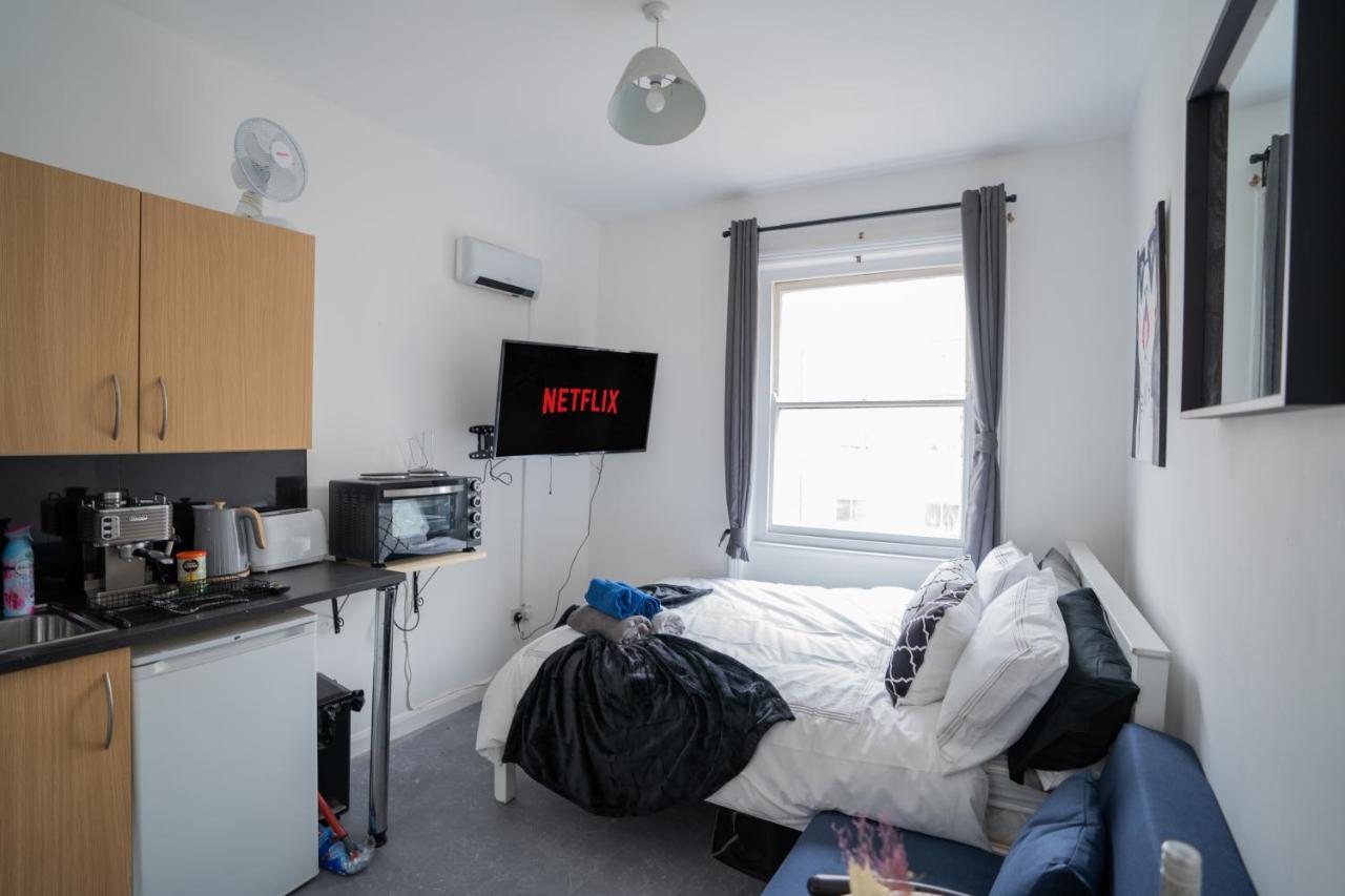 Small Private Studio Rooms In The Heart Of Angel Londra Exterior foto